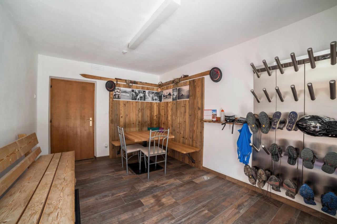 Ferienwohnung Haus Fliri Melago ภายนอก รูปภาพ